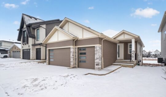 27 Rosewood Way