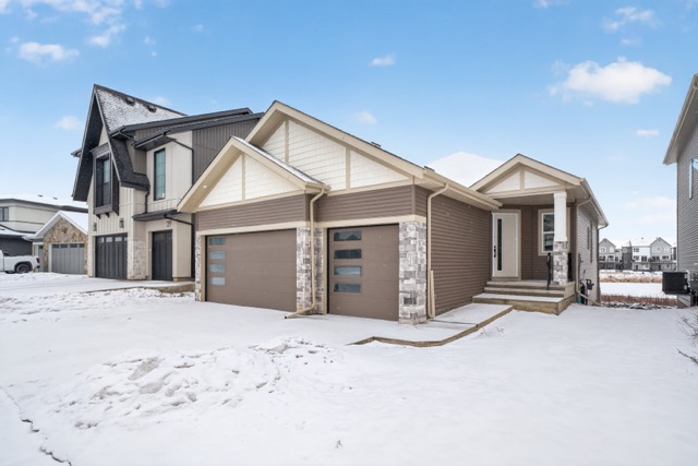 27 Rosewood Way